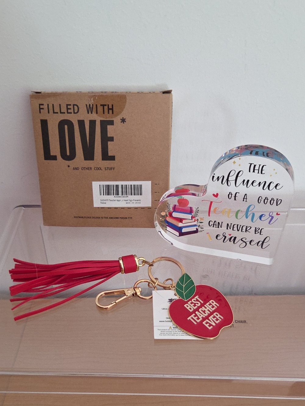 Best Teacher Bundle Red Apple Keychain w/Red Tassel, Heart Teacher Plaque